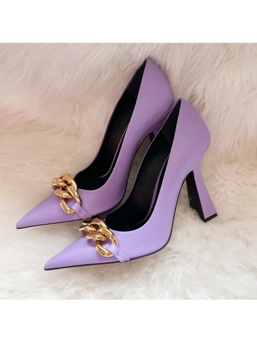 New! VERSACE Medusa Logo Chain Pointed Toe Pumps Heels - Picture 10 of 15